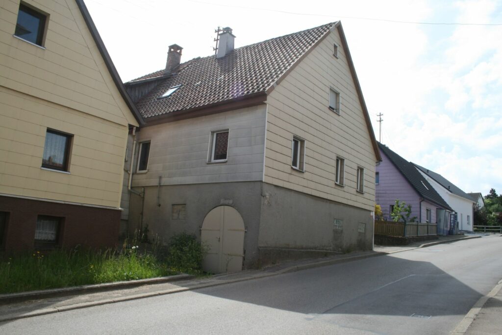 Gschwend - Schlechtbacher Strasse - Hausnummer 27 - 201400000